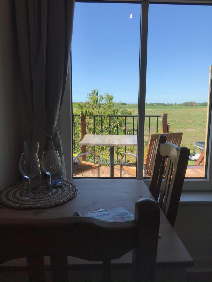 In De Gele Hoed Mooie Appartementen Met Fantastisch Uitzicht Zonnemaire Exterior foto