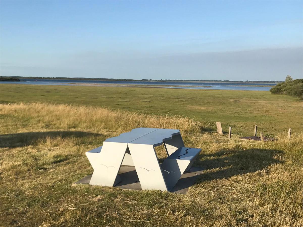 In De Gele Hoed Mooie Appartementen Met Fantastisch Uitzicht Zonnemaire Exterior foto